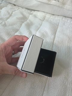 1760596107393.jpg